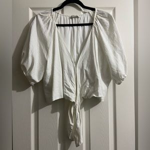 Abercrombie & Fitch Cropped Front Knot Top